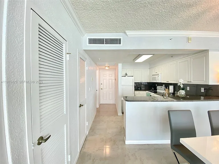 2501 S Ocean Dr #1104 — Photo 8