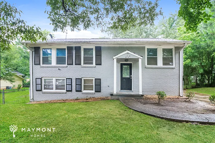 5 bed, 2.0 bath, 1850 sqft, $2,045 — Photo 1