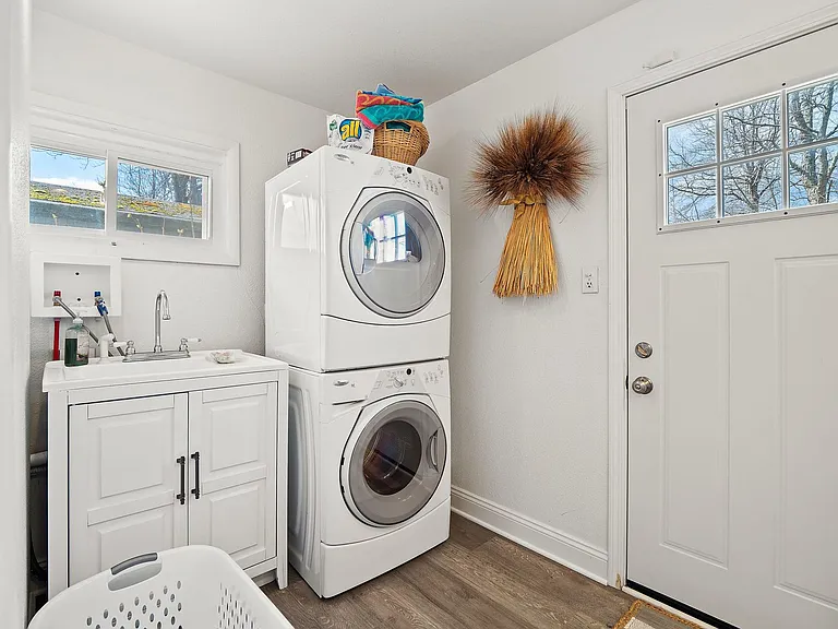 Laundry Room Cabinet
