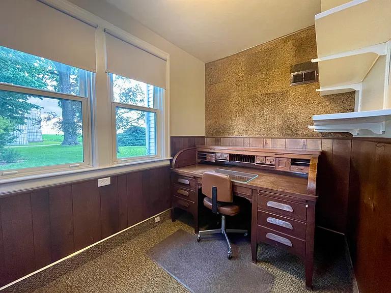Bonus Room/Office off of back entry