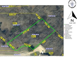 3 Waterford Dr, Galena, IL 61036