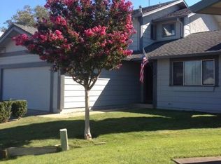 8212 Steinbeck Way, Sacramento, CA 95828