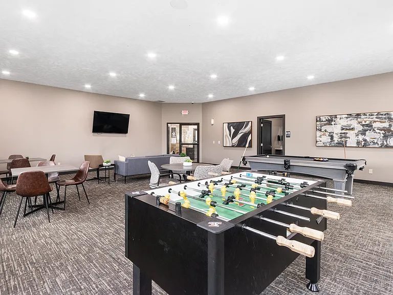 Aspen Commons — Photo 9