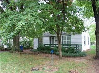 808 NW B St, Bentonville, AR 72712