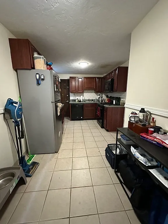 2 bed, 1.0 bath, 800 sqft, $2,800 — Photo 4