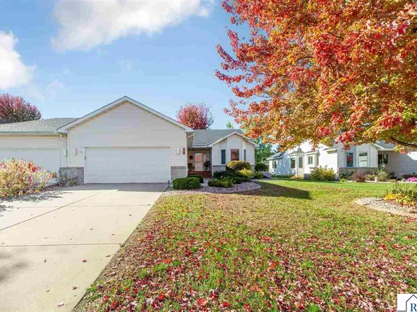 616 Obrien Pkwy, Belle Plaine, MN 56011