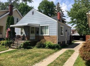352 W Saratoga Ave, Ferndale, MI 48220