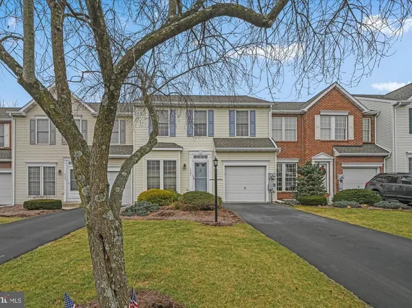4204 Brookside Ct, Orwigsburg, PA 17961
