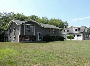 13 Jencks Rd, Cumberland, RI 02864