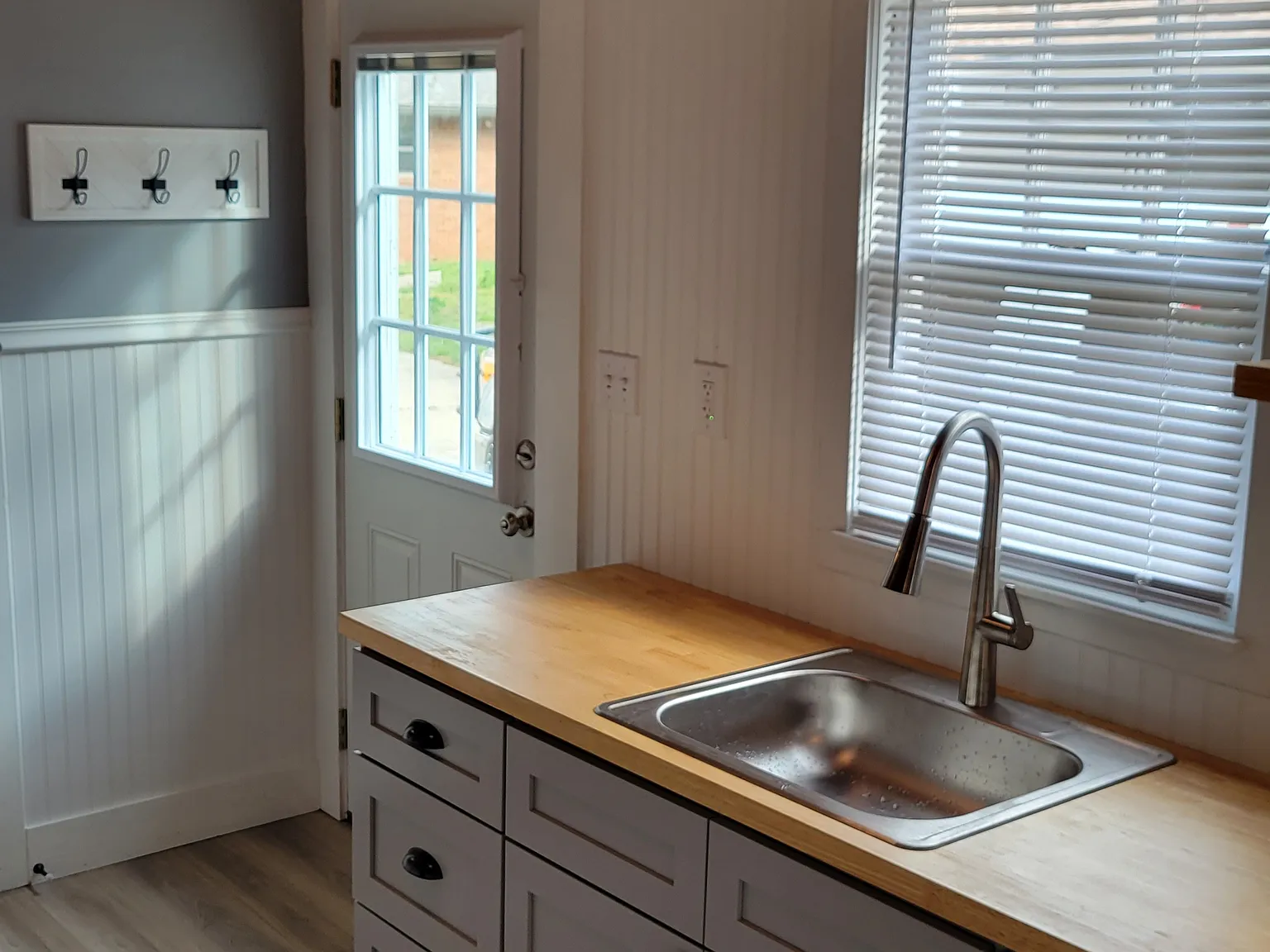 2 bed, 820 sqft, $950 — Photo 3