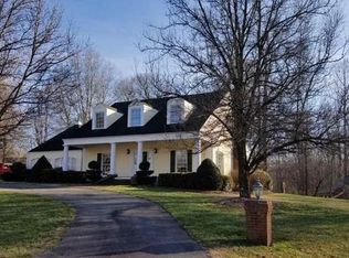 1223 Creekside Dr, Conover, NC 28613