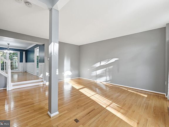 4th image of 6197 Wellington Commons Dr
