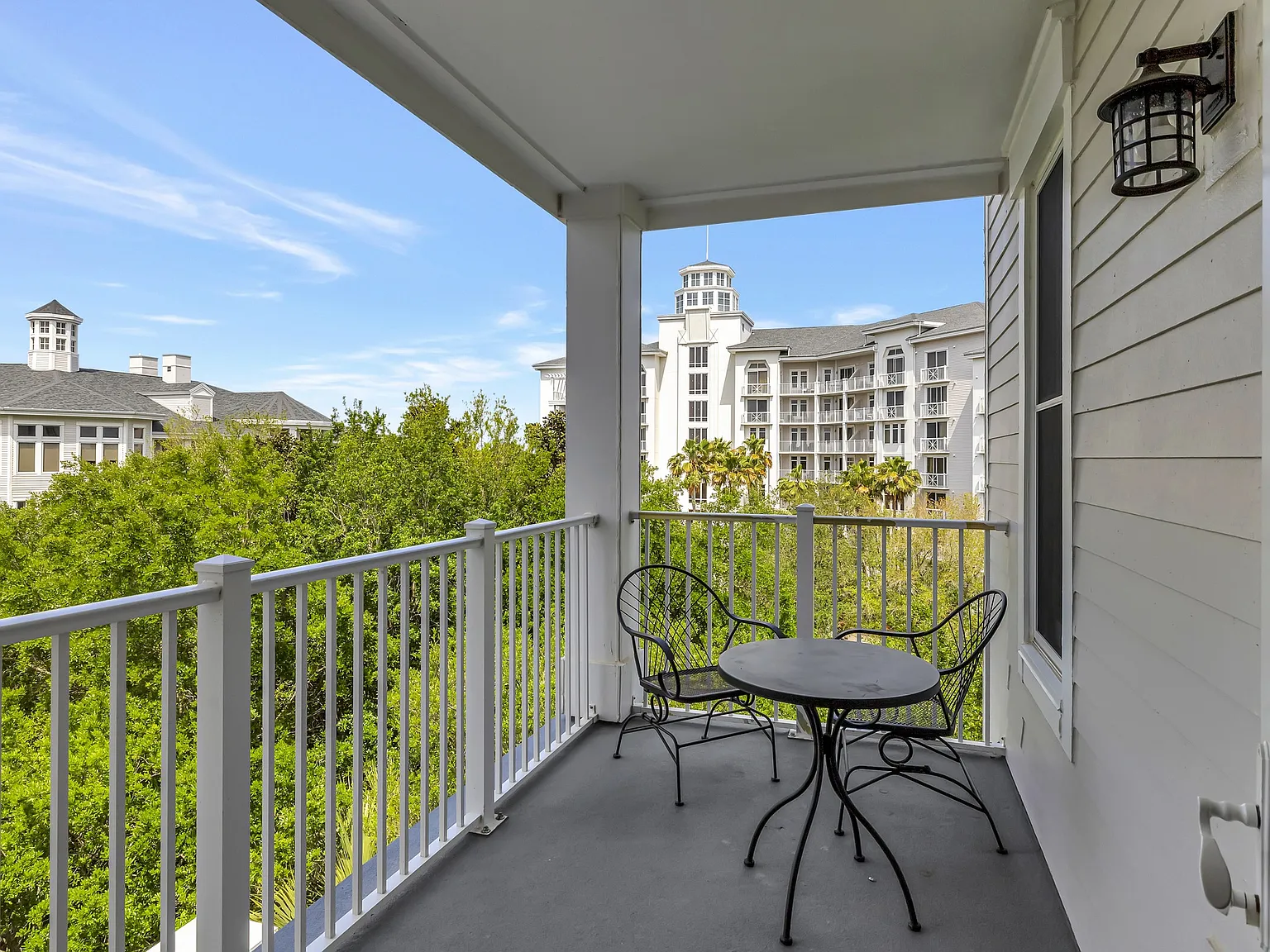 2 bed, 1111 sqft, $2,950 — Photo 1