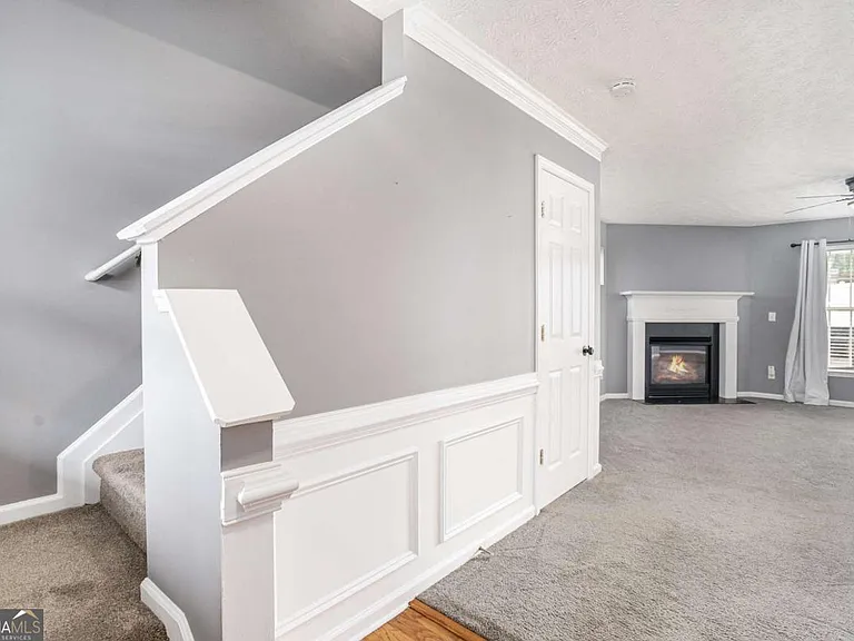 74 Slate Dr — Photo 3