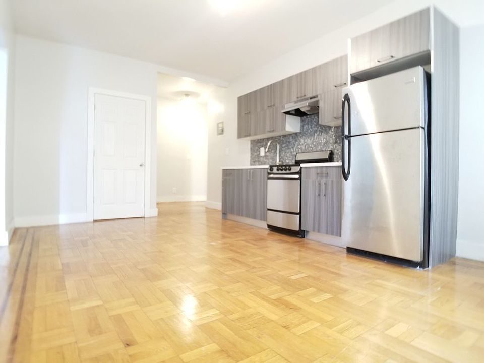 1st image of 10 Midwood St #2IAPT