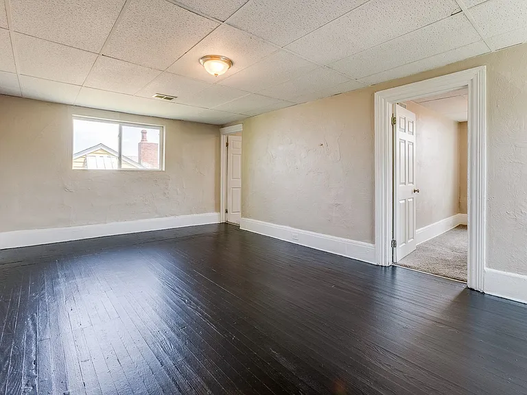 10 - 35 Mt Oliver — Photo 4