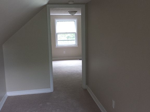 3rd image of 2895 Northglen Dr