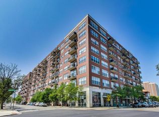 6 S Laflin St APT 822, Chicago, IL 60607