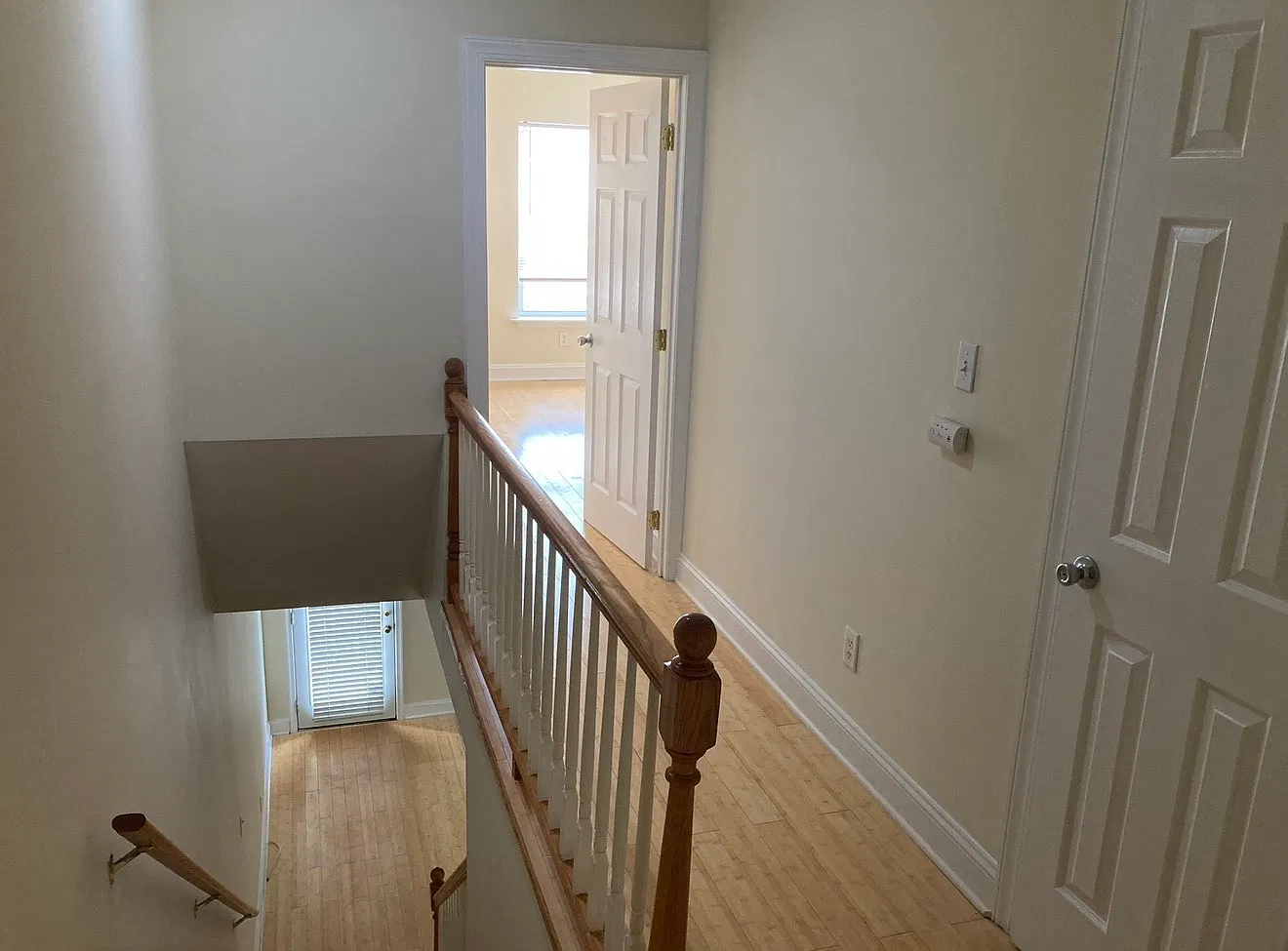 707 S Rose St — Photo 4
