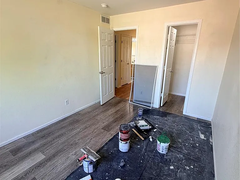 10593 Madison St — Photo 13