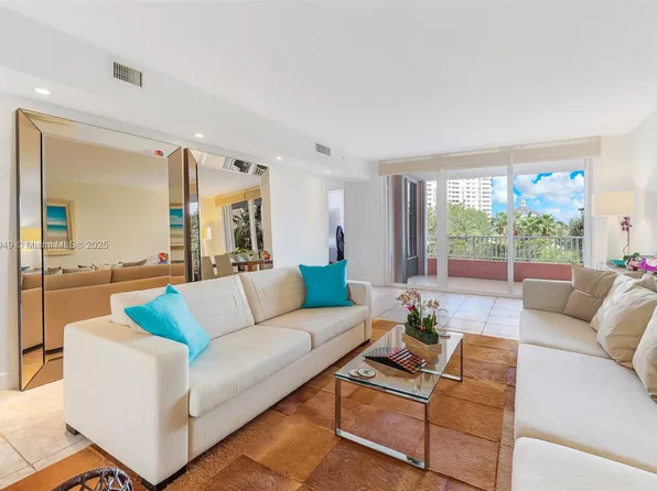 789 Crandon Blvd APT 403, Key Biscayne, FL 33149