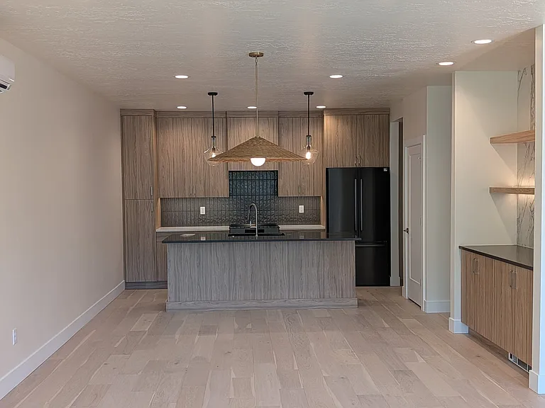 3353 W Georgia Jean Dr — Photo 3
