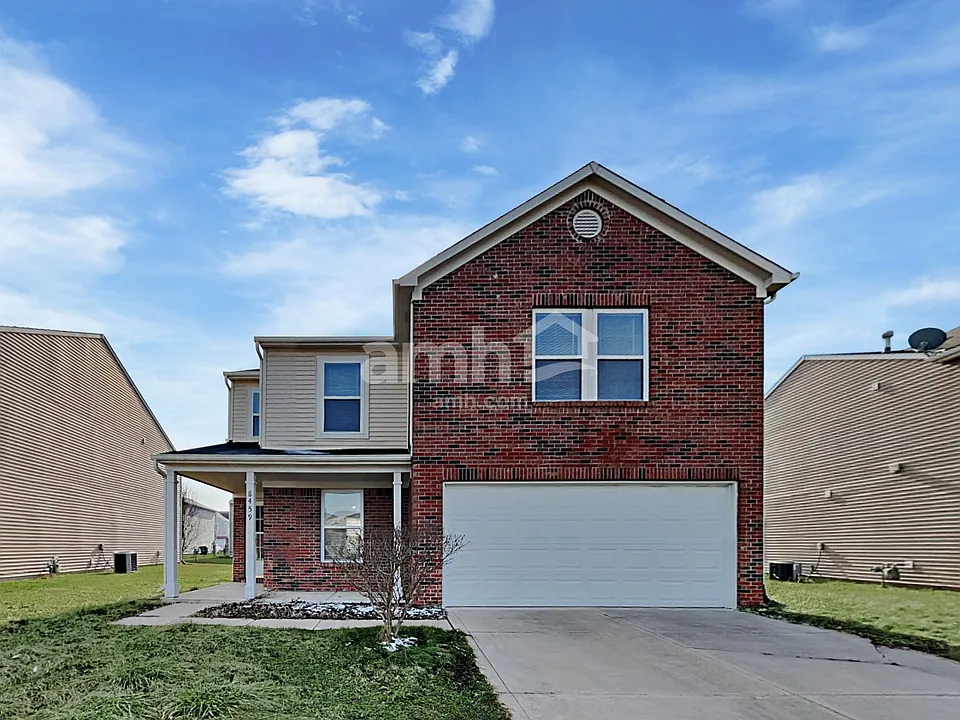 8459 Wanda Lake Dr