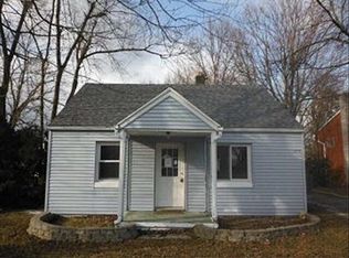 1030 Feltis Dr, Temperance, MI 48182