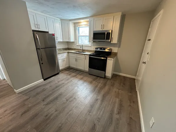 10 Lanesboro Rd APT 3, Worcester, MA 01606