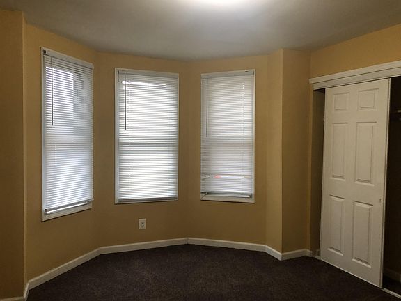 5th image of 5016 Westminster Ave
