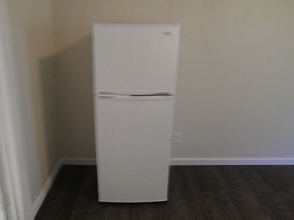 2nd image of 11298 San Mateo Dr #D