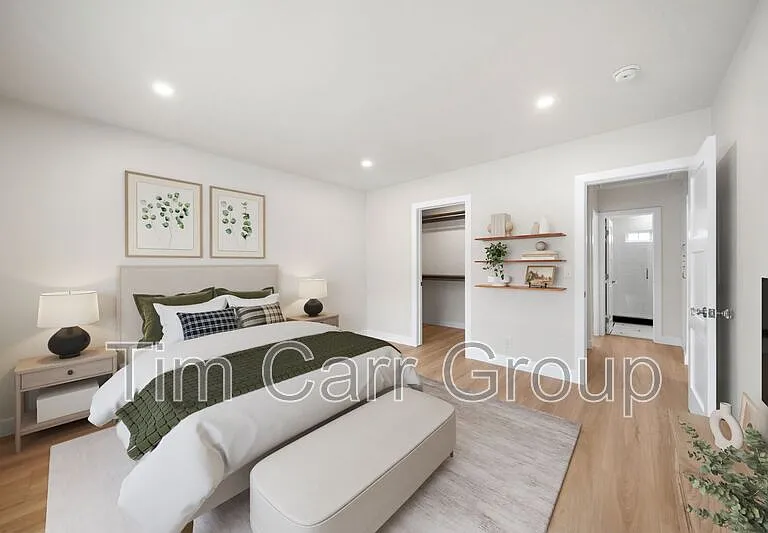 1801 Clay St — Photo 9