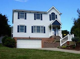 341 Annuity Dr, Washington, PA 15301