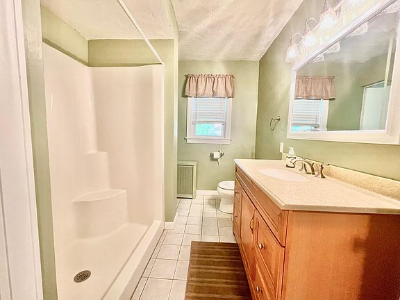 5th image of 119 Babcock Ave #2