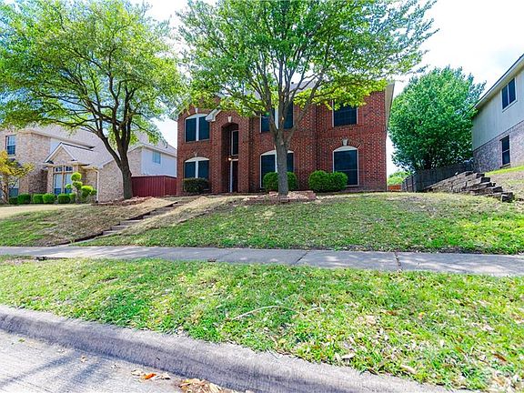 3rd image of 612 Tealwood Dr