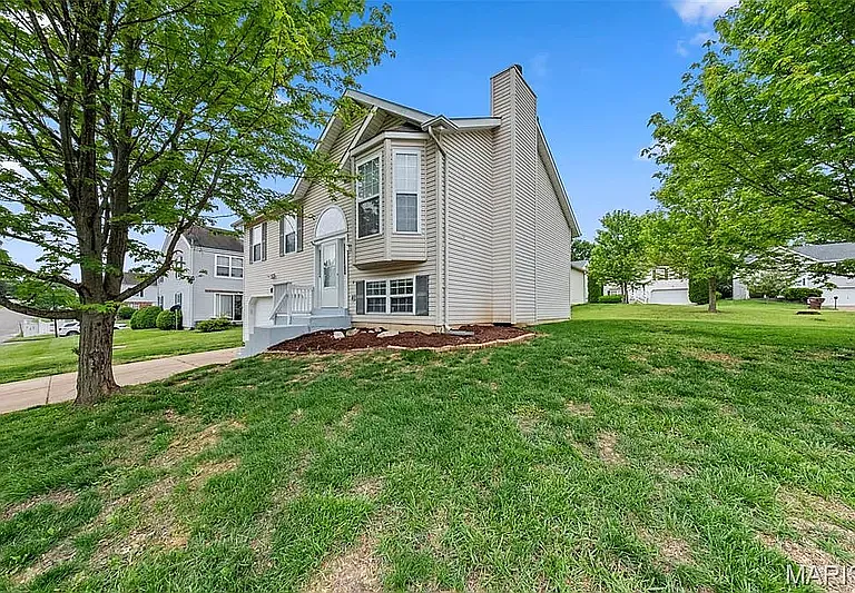 123 Woodlake Ct — Photo 19