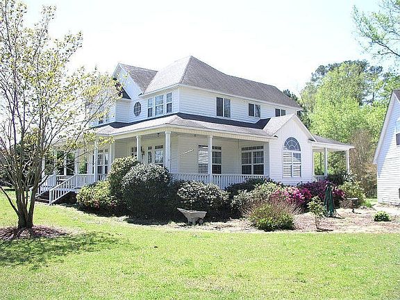Gorgeous Custom Built Home