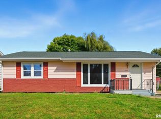 533 34th Ave, East Moline, IL 61244