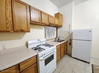 312 Sycamore St #9, Cambridge, IA 50046