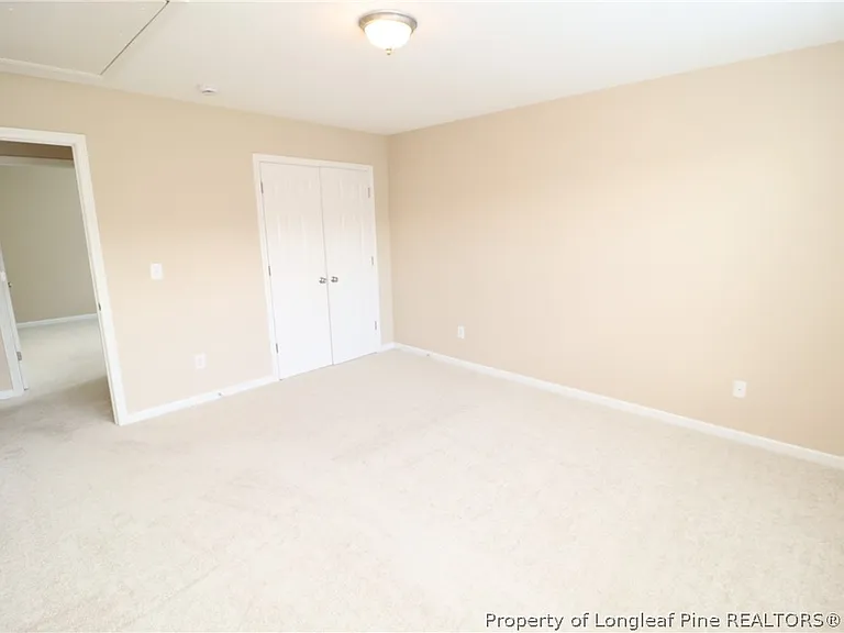 1015 Katie Ln — Photo 40