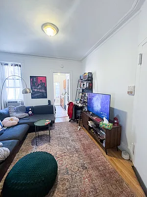 Rented by Urban Real Estate Inc | media 5