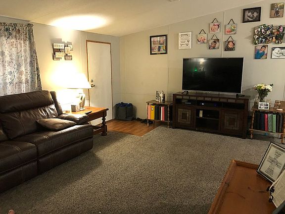 Living Room-New Carpet 2018
