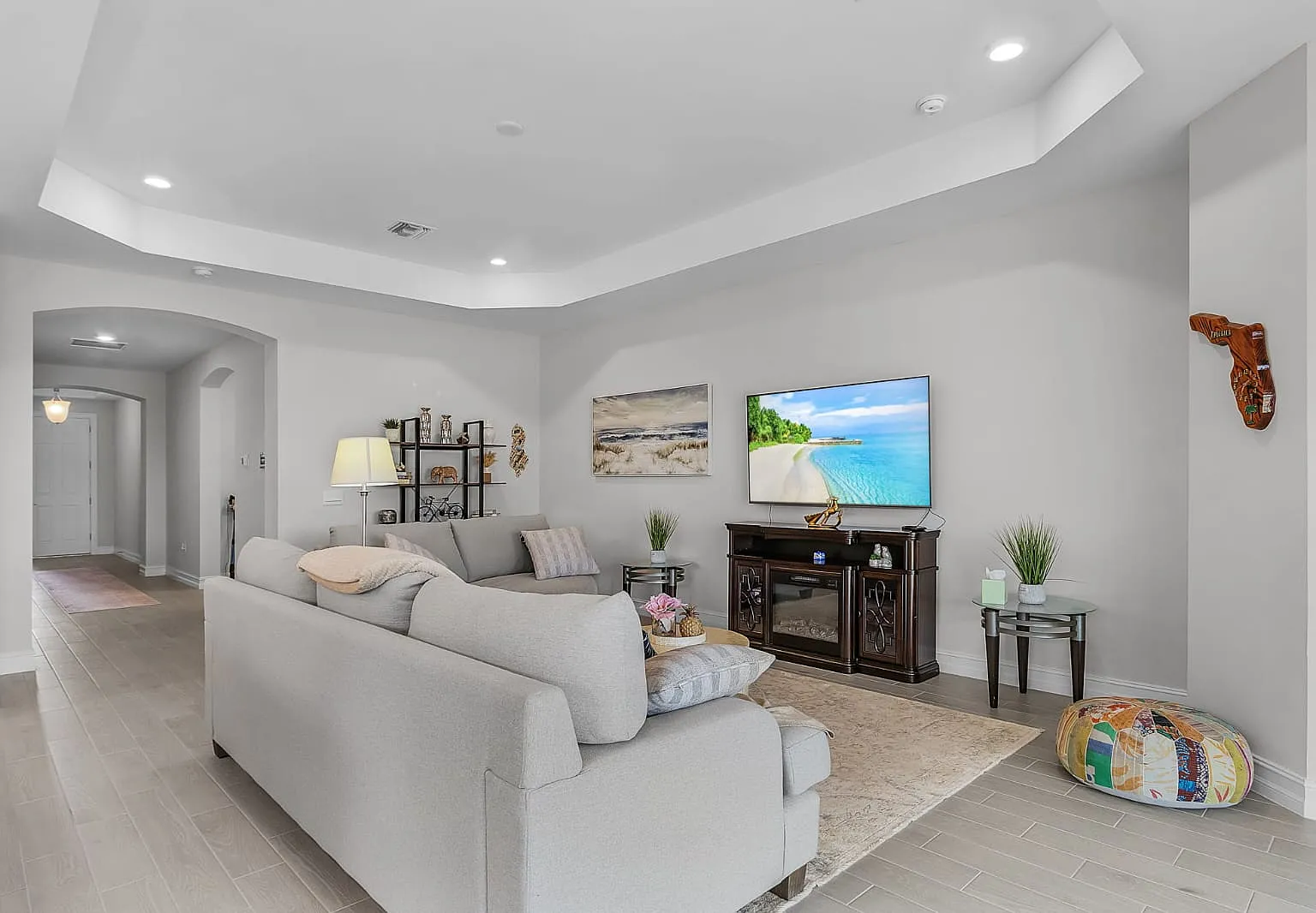 4 bed, 2.5 bath, 3138 sqft, $3,500 — Photo 4