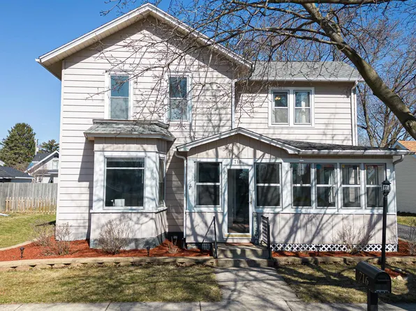 716 Burdick St, Milton, WI 53563