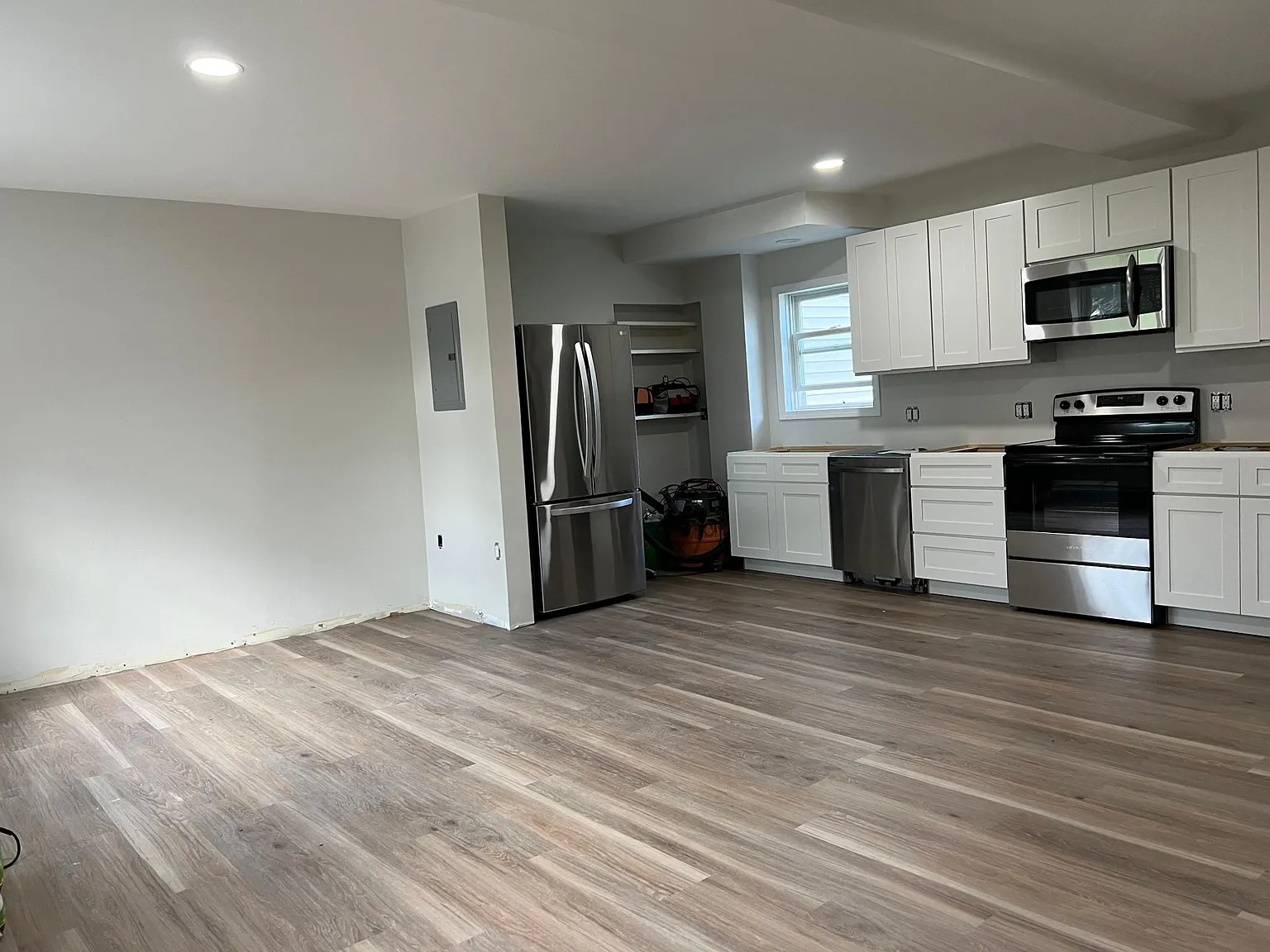 94 Union St — Photo 2