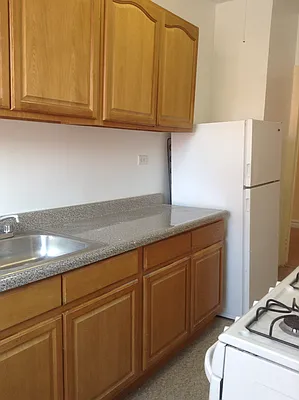 Rented by PMG Real Estate  | media 4