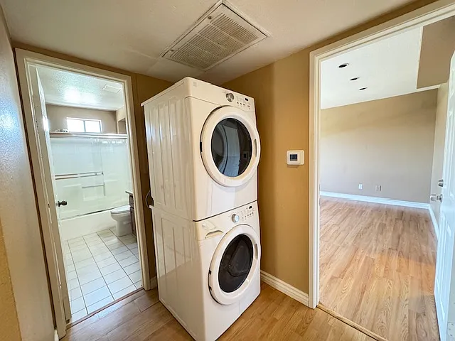 9290 Towne Centre Dr #83 — Photo 14