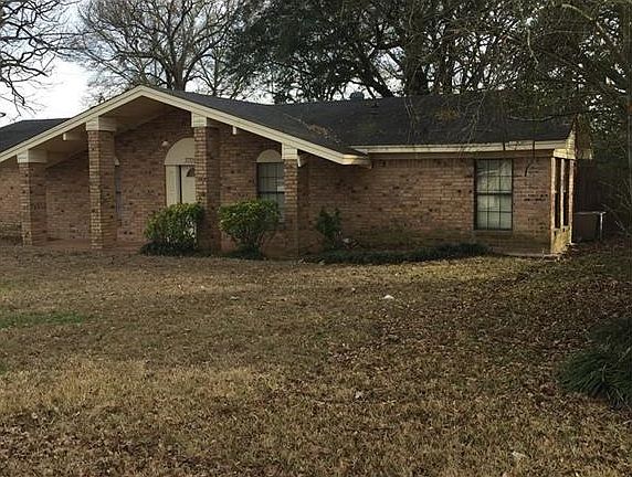 3rd image of 3709 Joffrion Dr