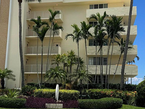 2nd image of 630 Ocean Dr APT 506