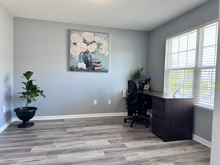 425 Rockcrest Way — Photo 5